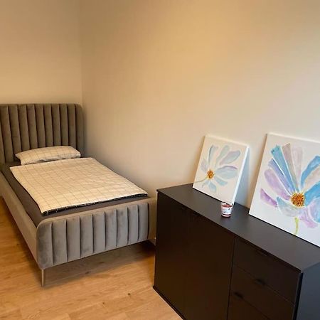 Modernes Apartment/Naehe Zentrum Maagdenburg Buitenkant foto